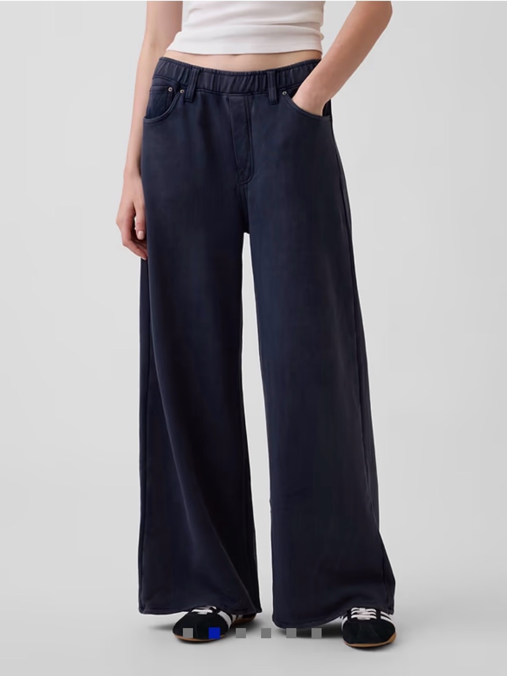 Gap Navy Wide-Leg Sweatpant Jeans